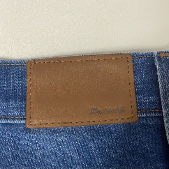 Madewell | High Rise Skinny Button Fly Raw Hem Jeans - Picture 9 of 9
